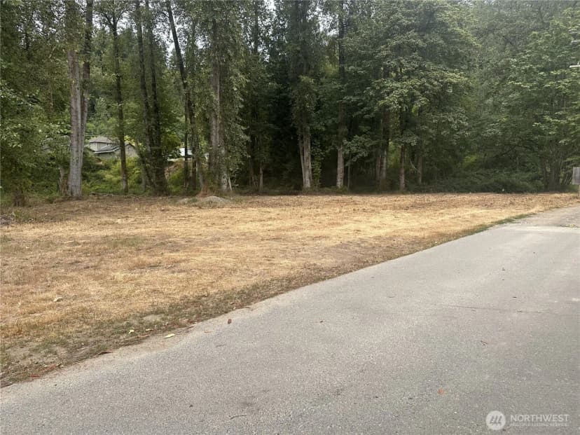 Property photo for 154 Xx Se Jones Road, Renton photo 8