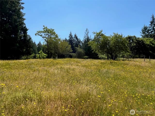 Property photo for 6529 Key Peninsula Hwy Nw, Lakebay photo 2
