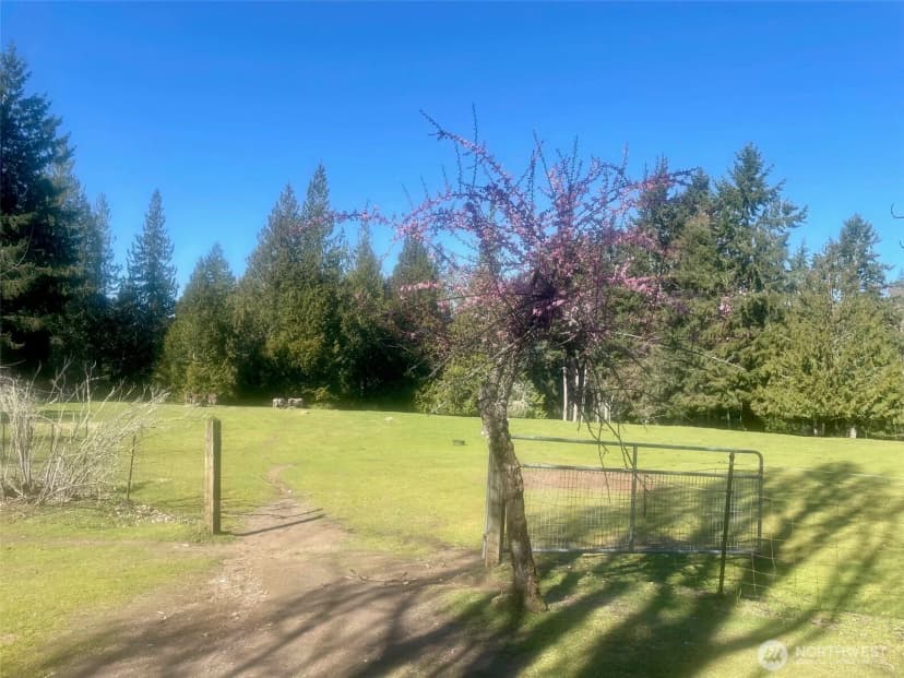 Property photo for 6529 Key Peninsula Hwy Nw, Lakebay photo 7