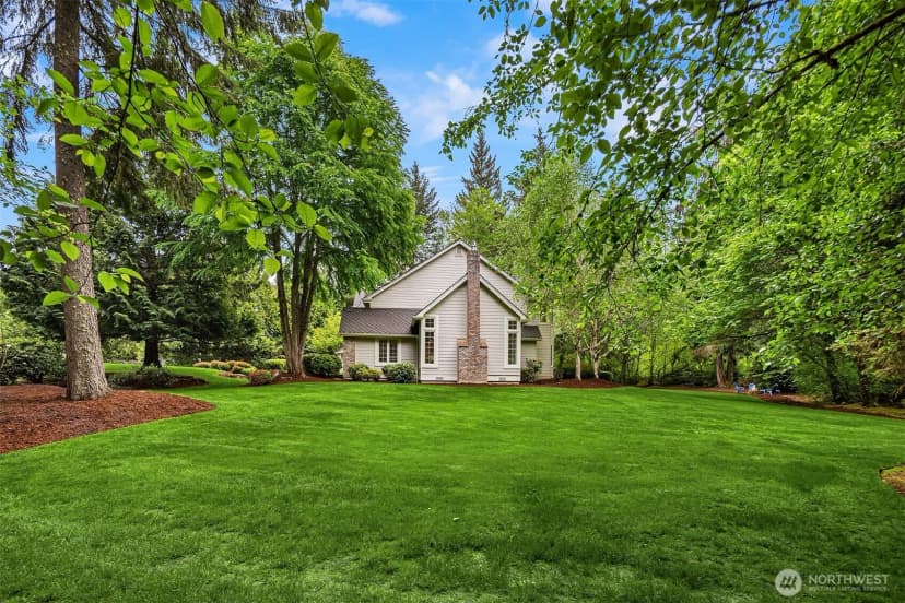 Property photo for 14214 216th Avenue Ne, Woodinville photo 37