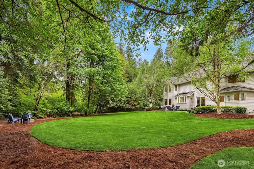 Property photo for 14214 216th Avenue Ne, Woodinville photo 38