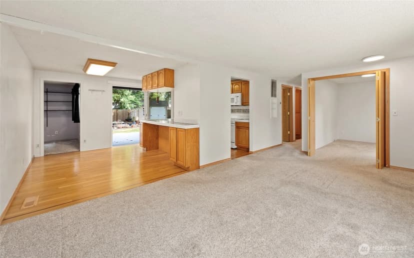Property photo for 13611 62nd Avenue Se, Everett photo 12