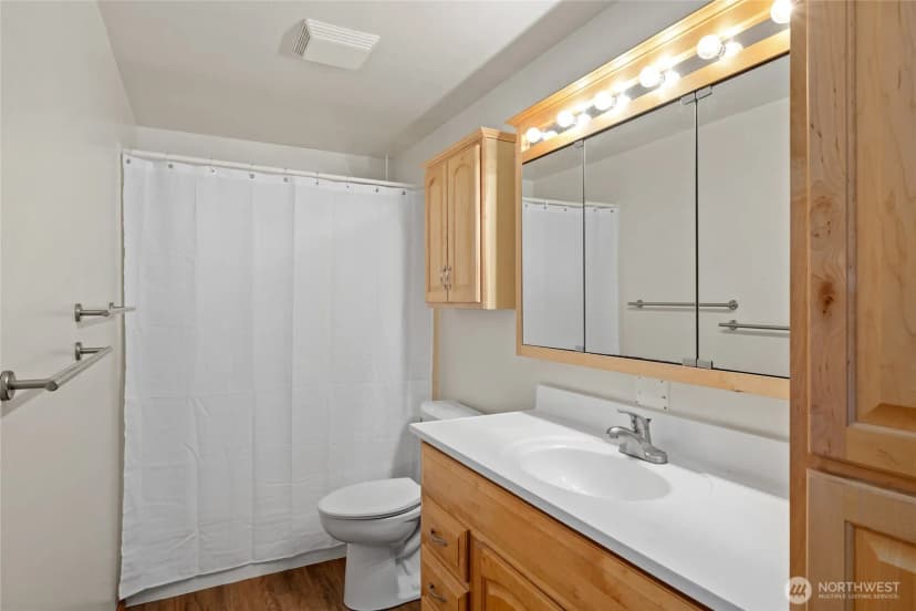 Property photo for 13611 62nd Avenue Se, Everett photo 17