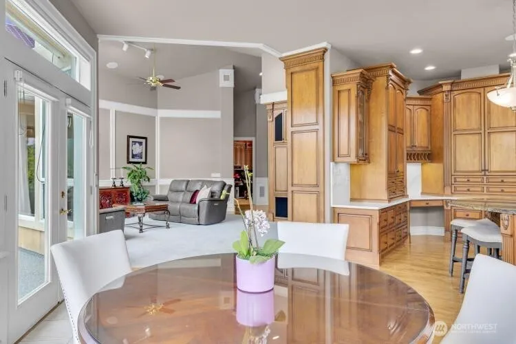 Property photo for 22410 Mcmurray Shore Drive, Mount Vernon photo 7