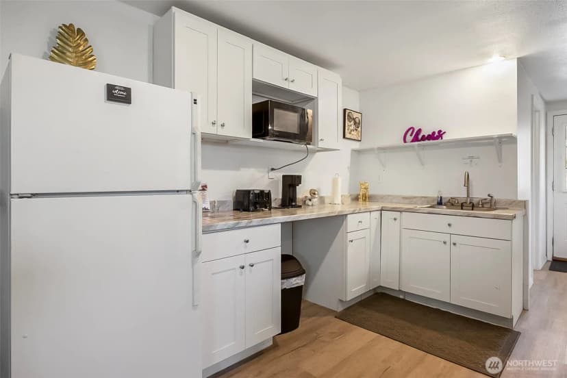 Property photo for 9201 36 Avenue S, Seattle photo 21