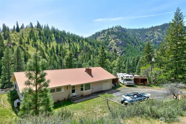 Property photo for 15547 State Route 410, Naches photo 3