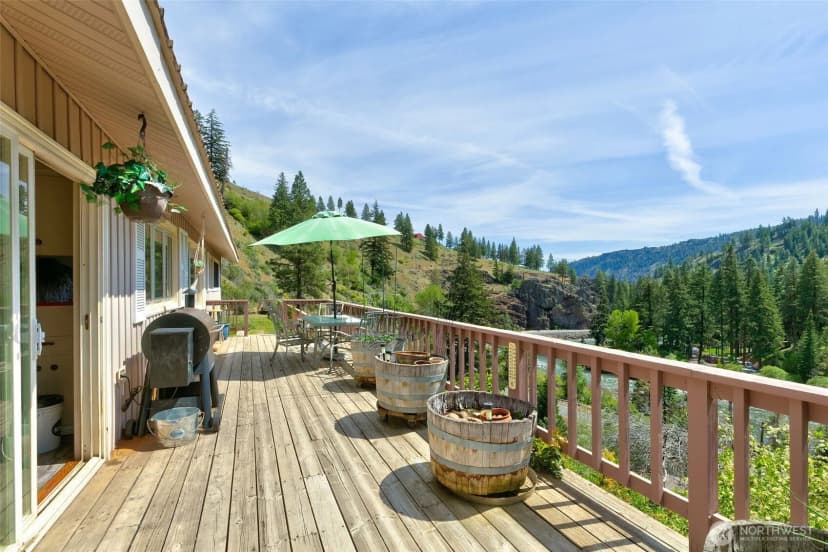 Property photo for 15547 State Route 410, Naches photo 29