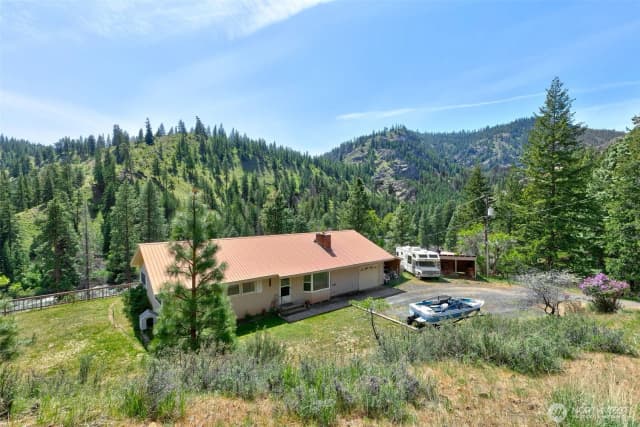Property photo for 15547 State Route 410, Naches photo 4
