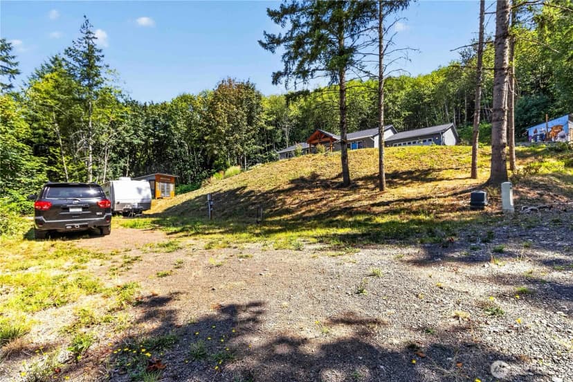 Property photo for 210 Echo Lane, Longview photo 5