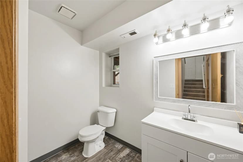 Property photo for 919 Sw 319th Place, Federal Way photo 33
