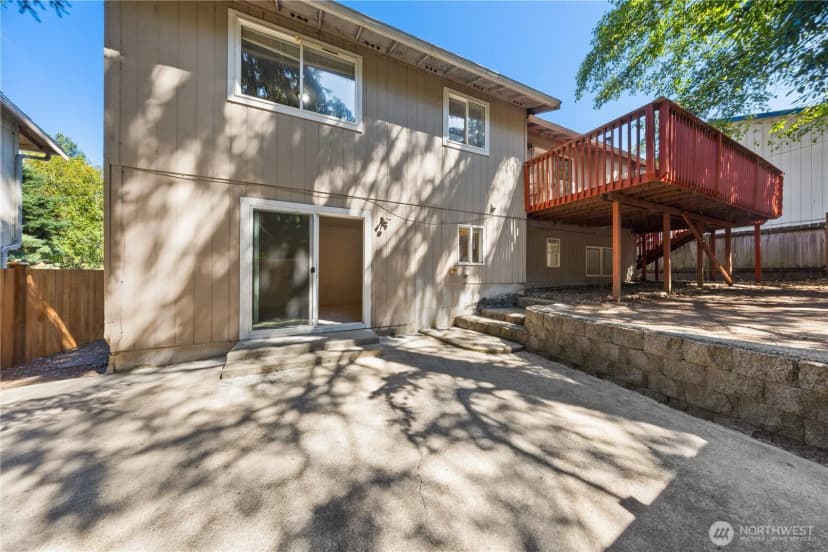 Property photo for 919 Sw 319th Place, Federal Way photo 36