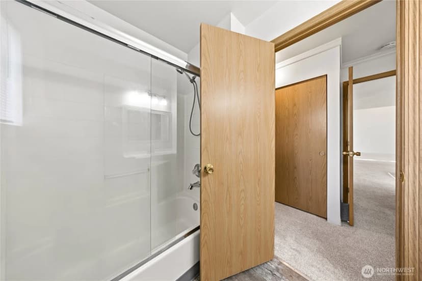 Property photo for 919 Sw 319th Place, Federal Way photo 18