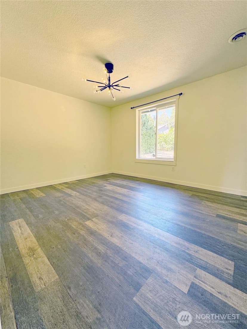 Property photo for 3717 S 316th Street, Auburn photo 15
