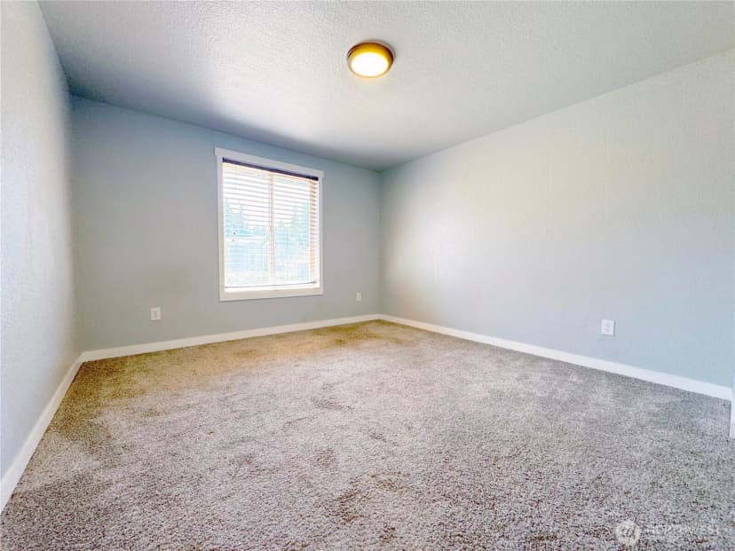 Property photo for 3717 S 316th Street, Auburn photo 17