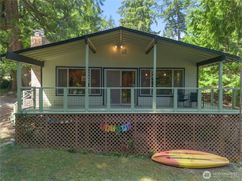 Property photo for 550 E Lakeshore Drive W, Shelton photo 3