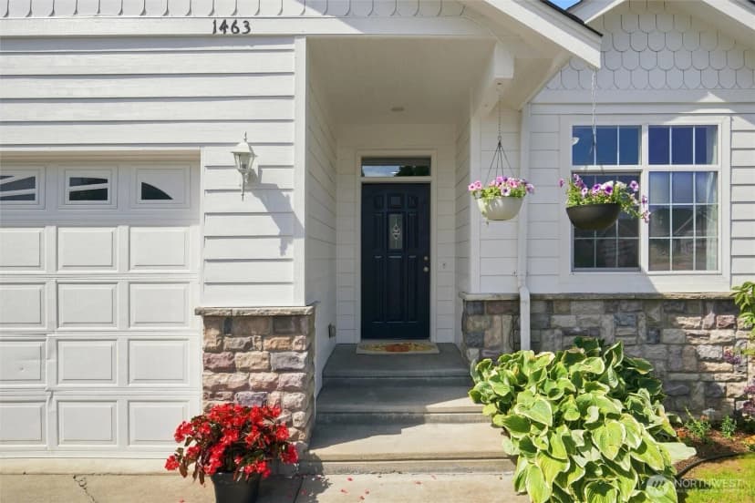 Property photo for 1463 Woodfield Place, Lynden photo 3