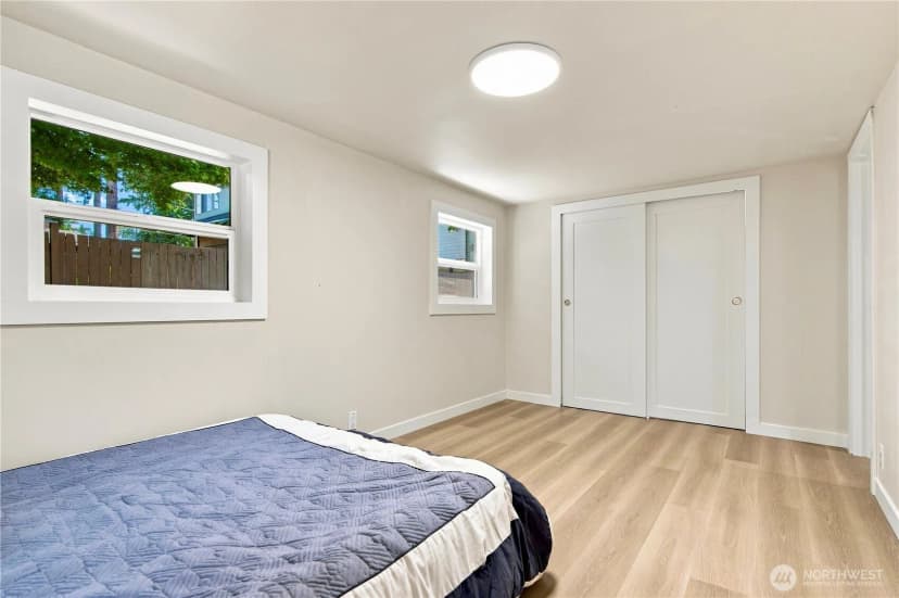 Property photo for 14022 Roslyn Place N, Seattle photo 20