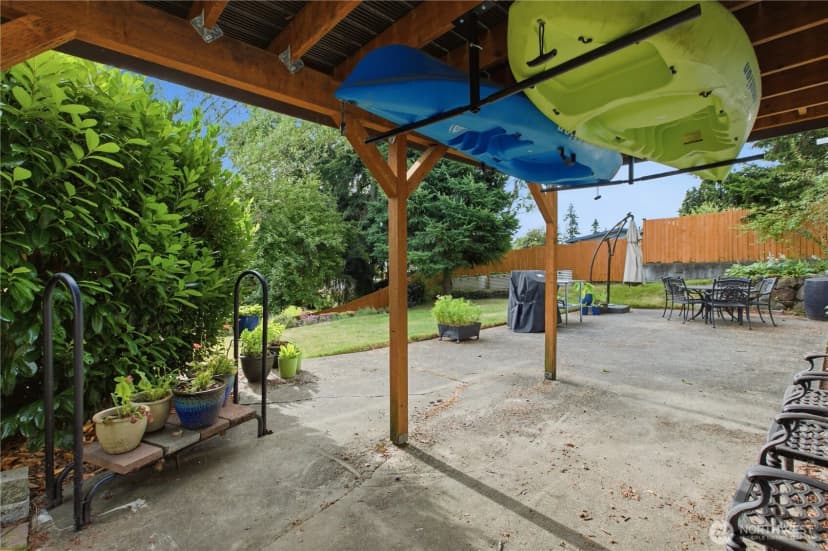 Property photo for 16418 125th Avenue Se, Renton photo 32