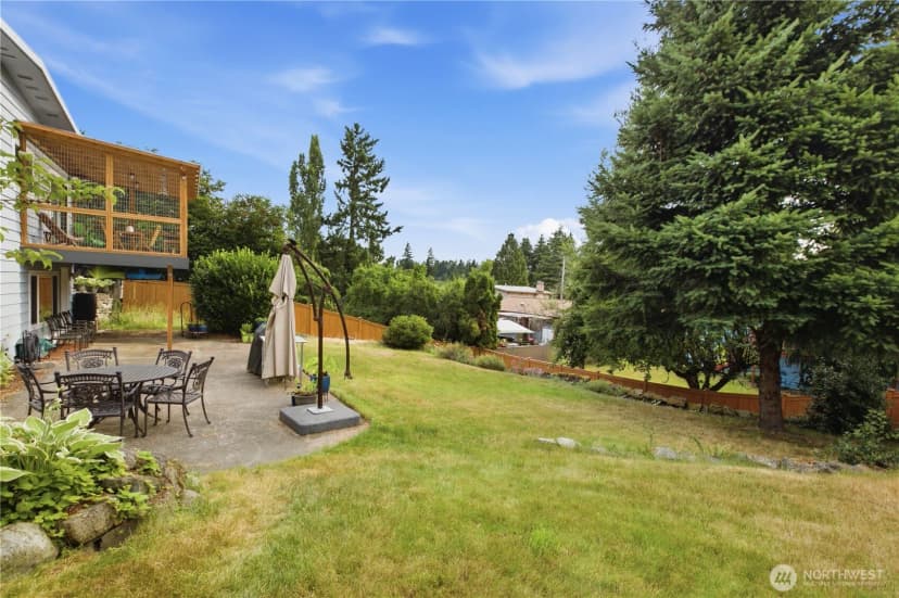 Property photo for 16418 125th Avenue Se, Renton photo 34
