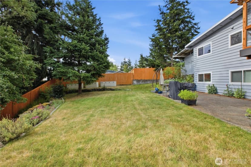 Property photo for 16418 125th Avenue Se, Renton photo 35