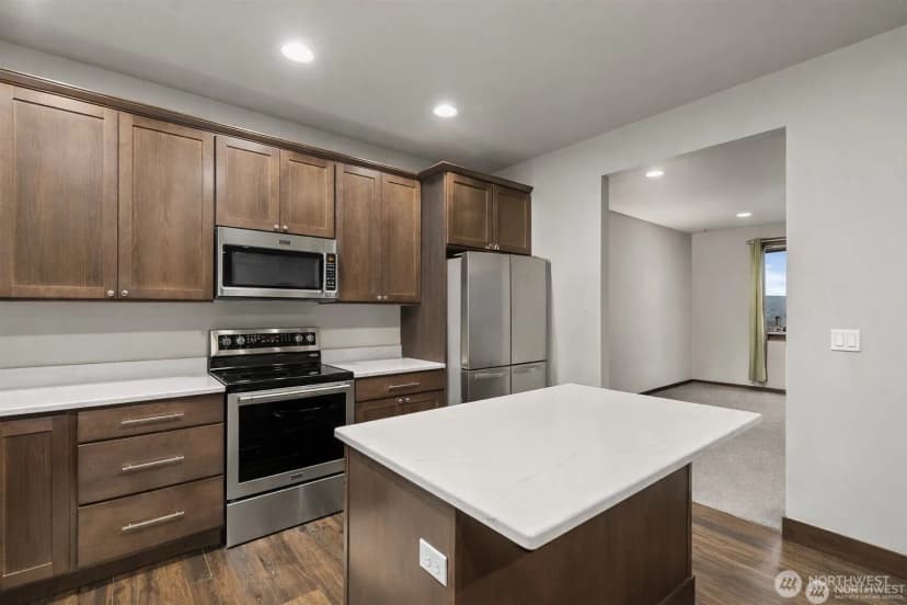 Property photo for 3113 Nw Delcon Court, East Wenatchee photo 5