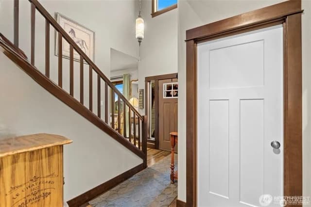 Property photo for 3113 Nw Delcon Court, East Wenatchee photo 4