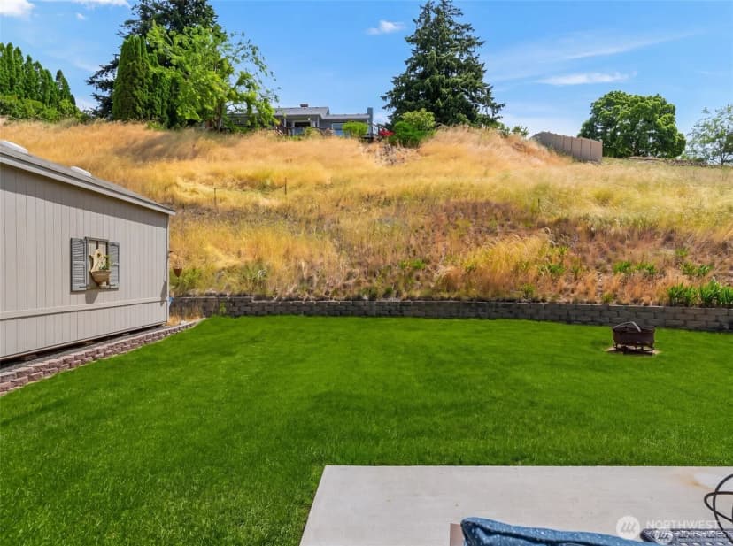 Property photo for 3113 Nw Delcon Court, East Wenatchee photo 24