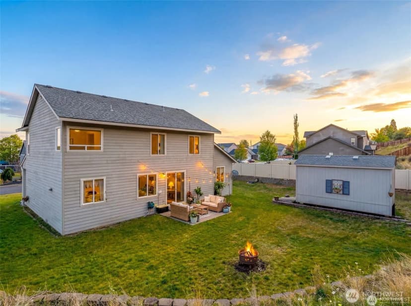 Property photo for 3113 Nw Delcon Court, East Wenatchee photo 27
