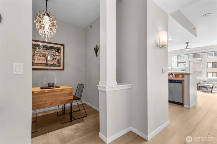 Property photo for 2801 1st Avenue #807, Seattle photo 10