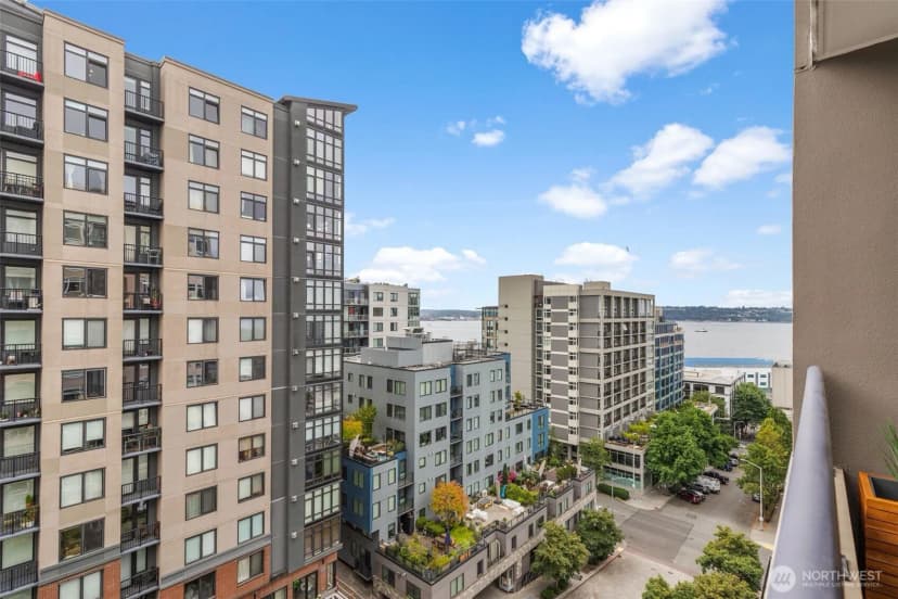 Property photo for 2801 1st Avenue #807, Seattle photo 19