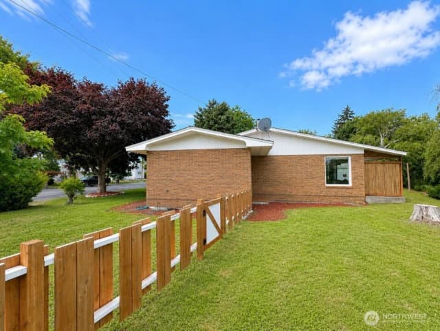 Property photo for 1616 Cherry Street, Oroville photo 2