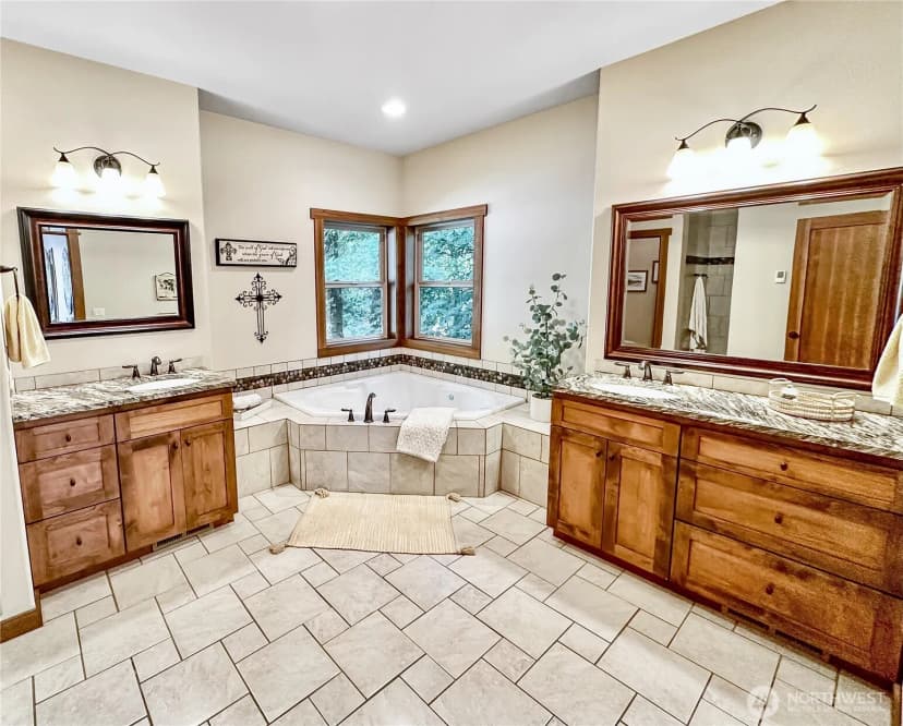 Property photo for 5633 Cedar Flats Road Sw, Olympia photo 19