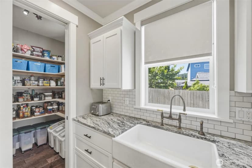 Property photo for 2019 29th Place, Anacortes photo 7