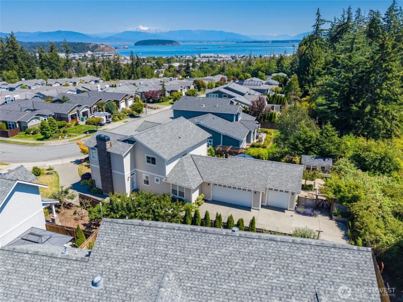 Property photo for 2019 29th Place, Anacortes photo 39