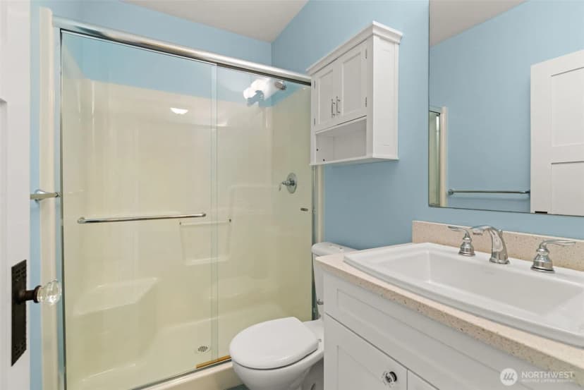 Property photo for 8902 65th Street W, University Place photo 31