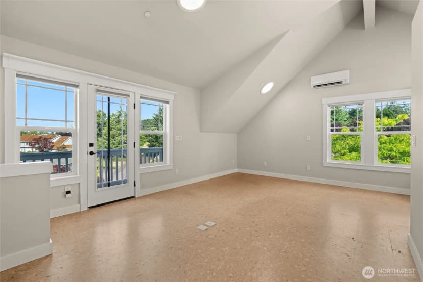 Property photo for 8902 65th Street W, University Place photo 35
