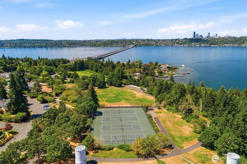 Property photo for 3427 72nd Place Se, Mercer Island photo 17
