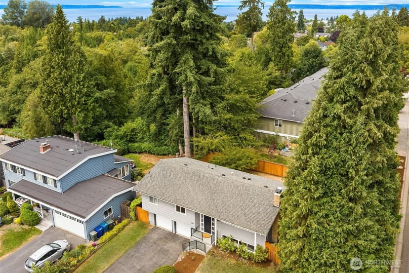 Property photo for 661 Birch Street, Edmonds photo 39
