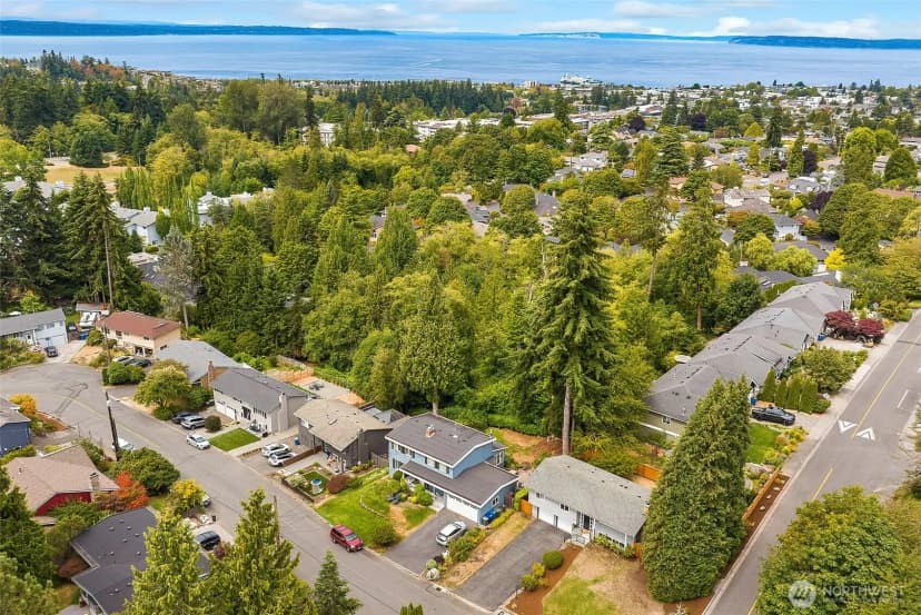 Property photo for 661 Birch Street, Edmonds photo 40