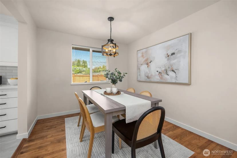 Property photo for 661 Birch Street, Edmonds photo 9