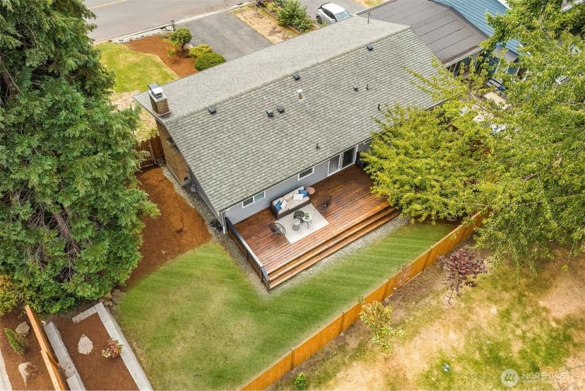 Property photo for 661 Birch Street, Edmonds photo 32