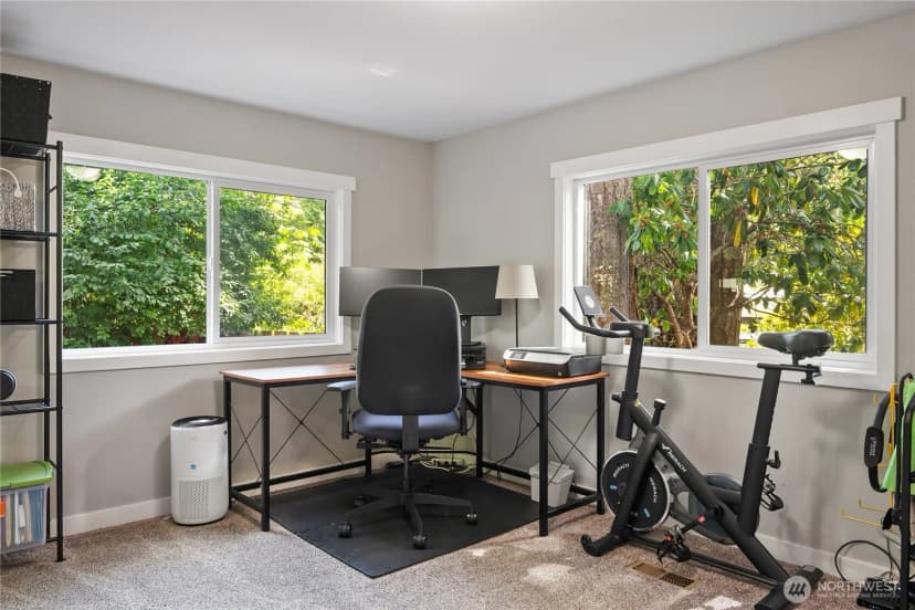 Property photo for 40 E Herron Place, Shelton photo 15