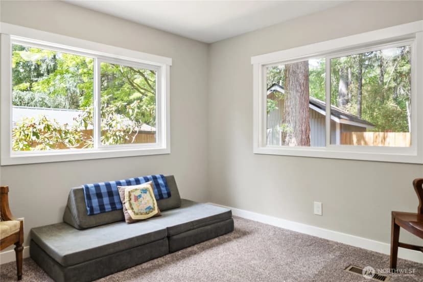 Property photo for 40 E Herron Place, Shelton photo 8
