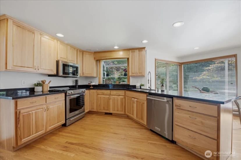 Property photo for 12727 52nd Place W, Mukilteo photo 11