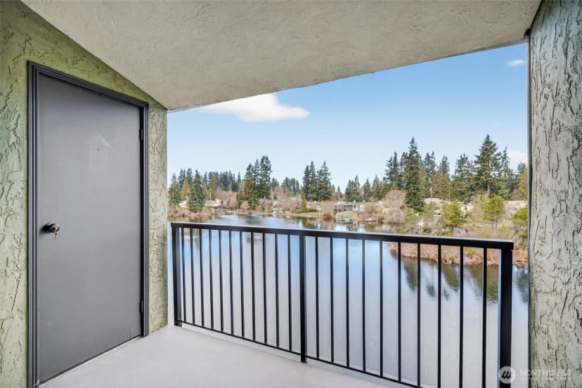 Property photo for 615 75th Street Se #c53, Everett photo 6