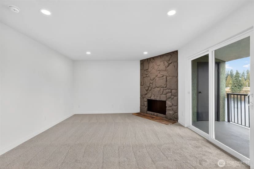 Property photo for 615 75th Street Se #c53, Everett photo 12