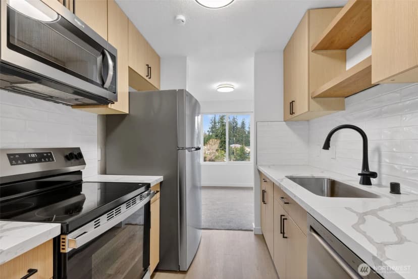 Property photo for 615 75th Street Se #c53, Everett photo 8