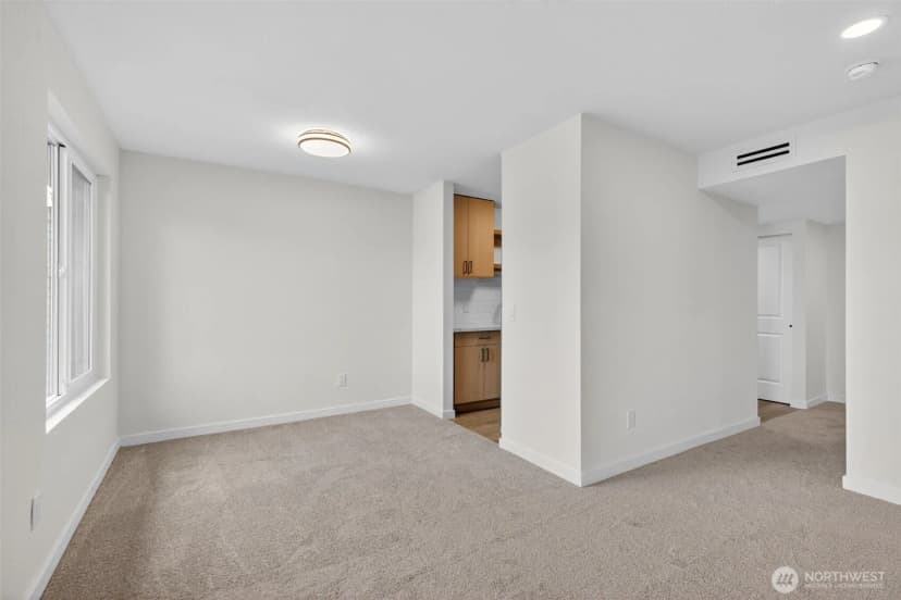 Property photo for 615 75th Street Se #c53, Everett photo 14
