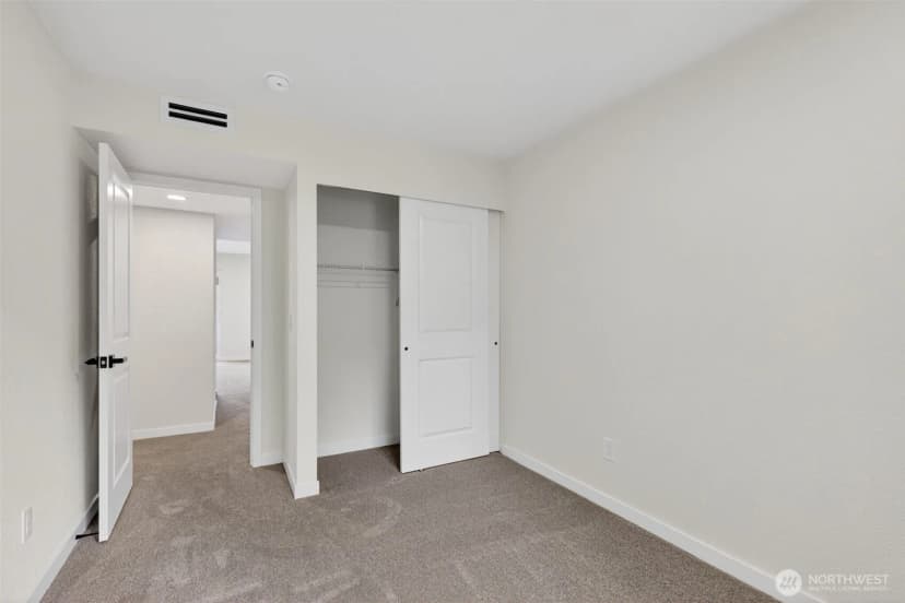 Property photo for 615 75th Street Se #c53, Everett photo 20