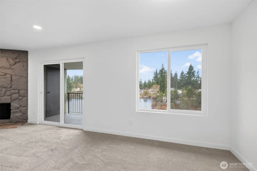 Property photo for 615 75th Street Se #c53, Everett photo 13
